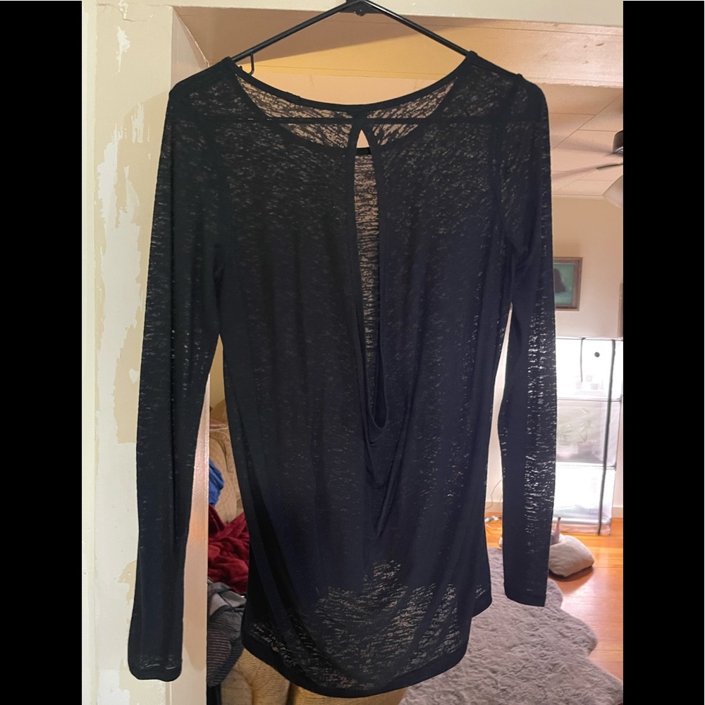 Lululemon open back long sleeve.